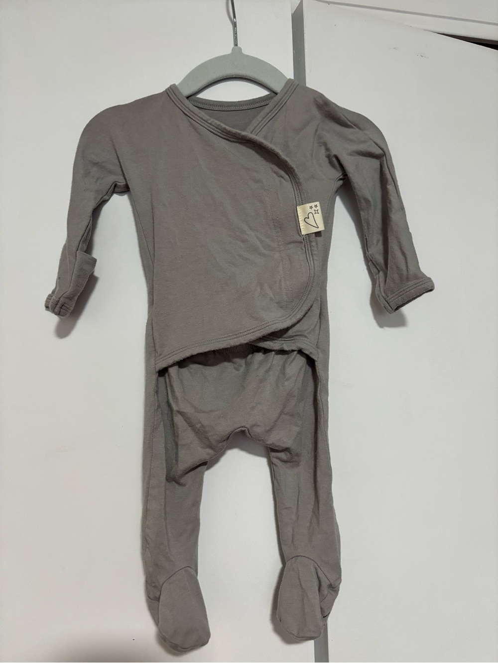 Bonsie skin to skin baby wear grey 0-3 months